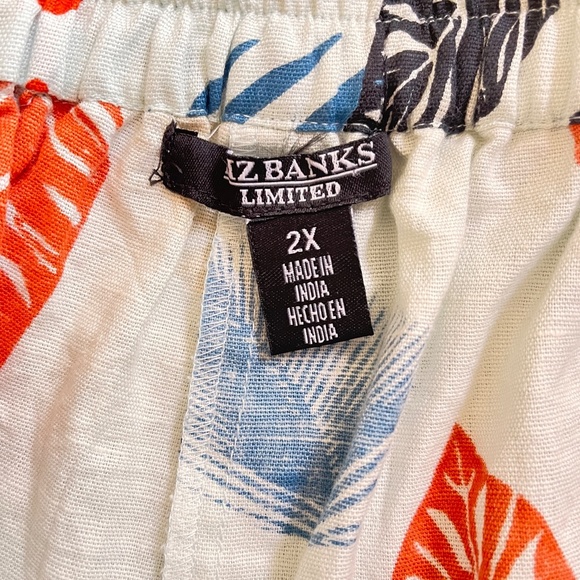 Liz Banks Limited Shorts Palm Leaves Tropical | Paper Bag Style Elastic Waist 2X - Picture 3 of 6